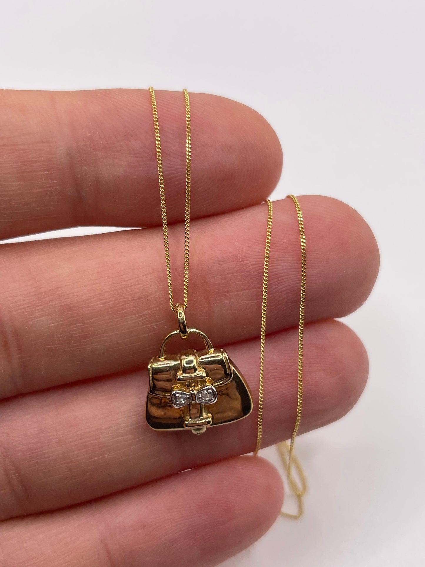 9ct gold diamond bag necklace