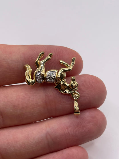 9ct gold cz horse pendant