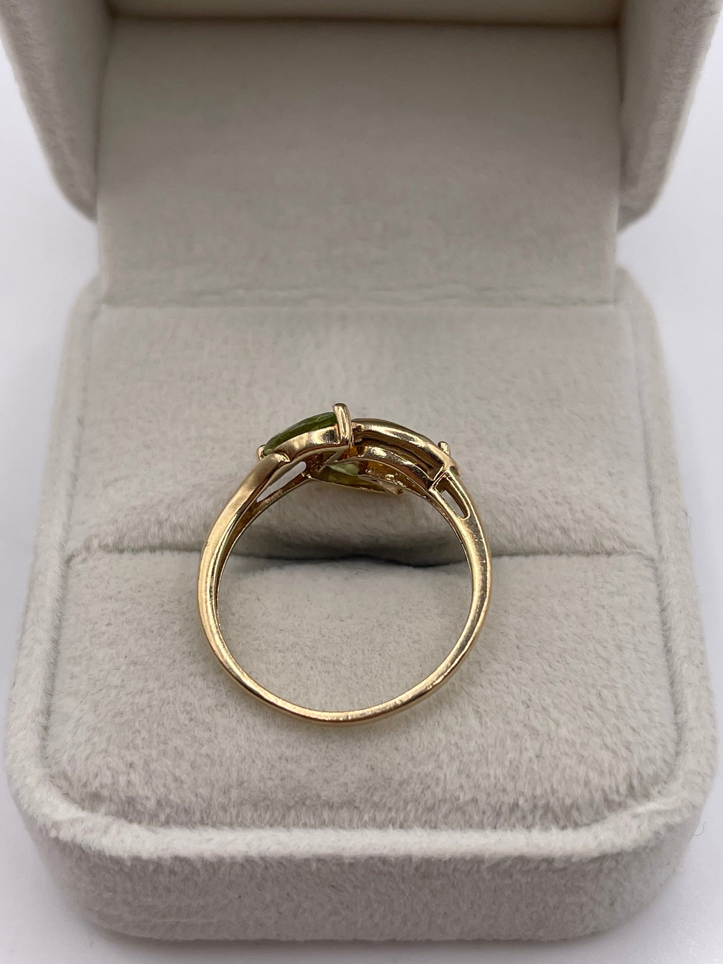 9ct gold citrine, peridot and diamond ring