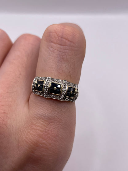 9ct gold sapphire and diamond ring