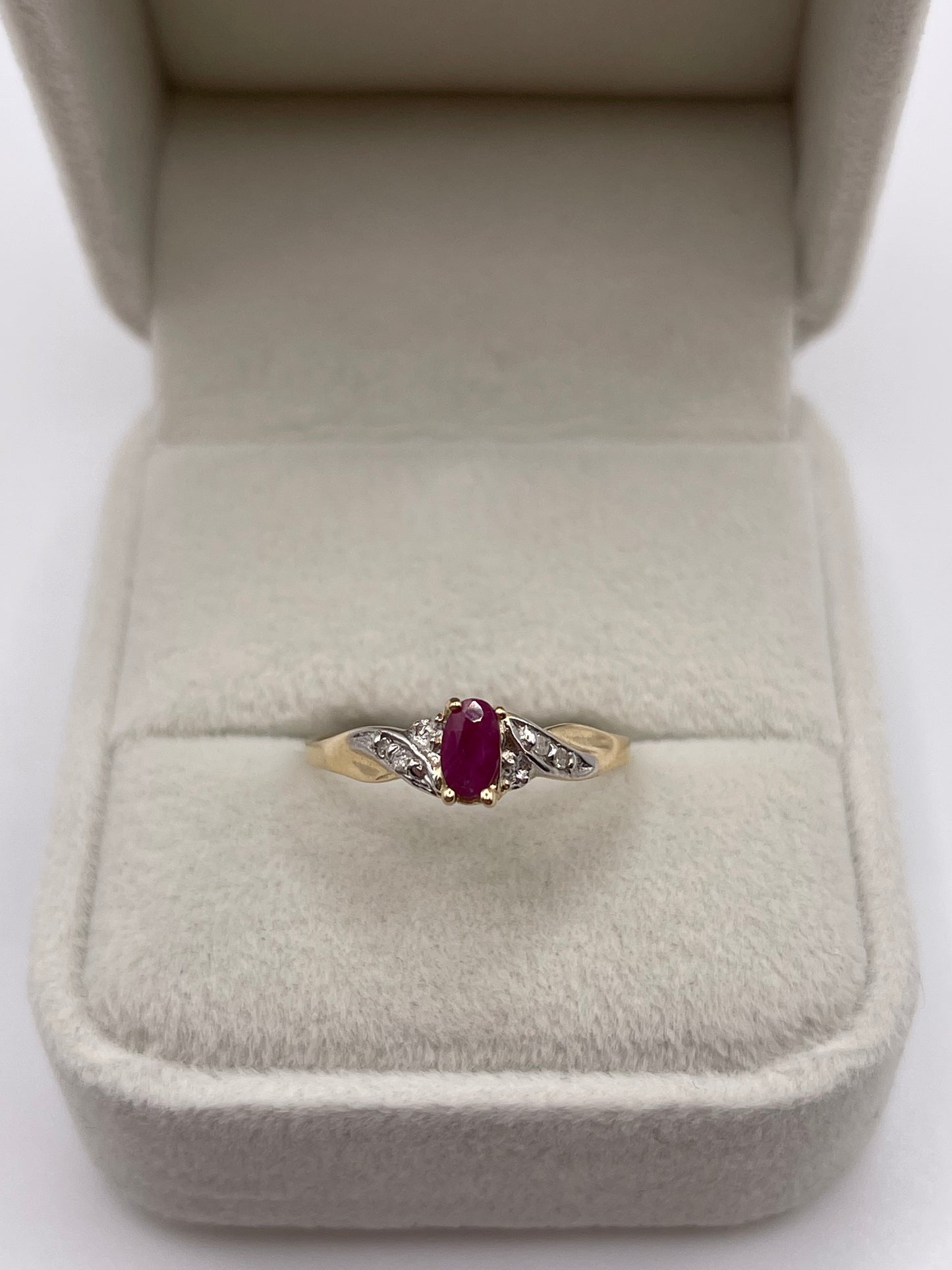 9ct gold ruby and diamond ring