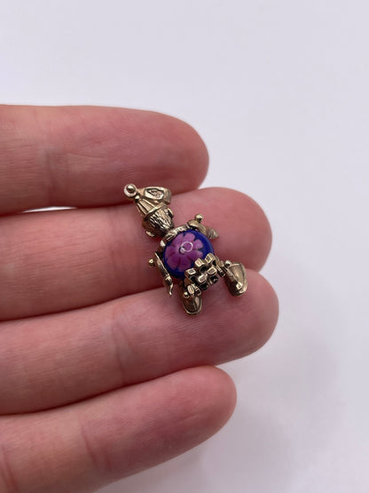 9ct gold articulated clown pendant