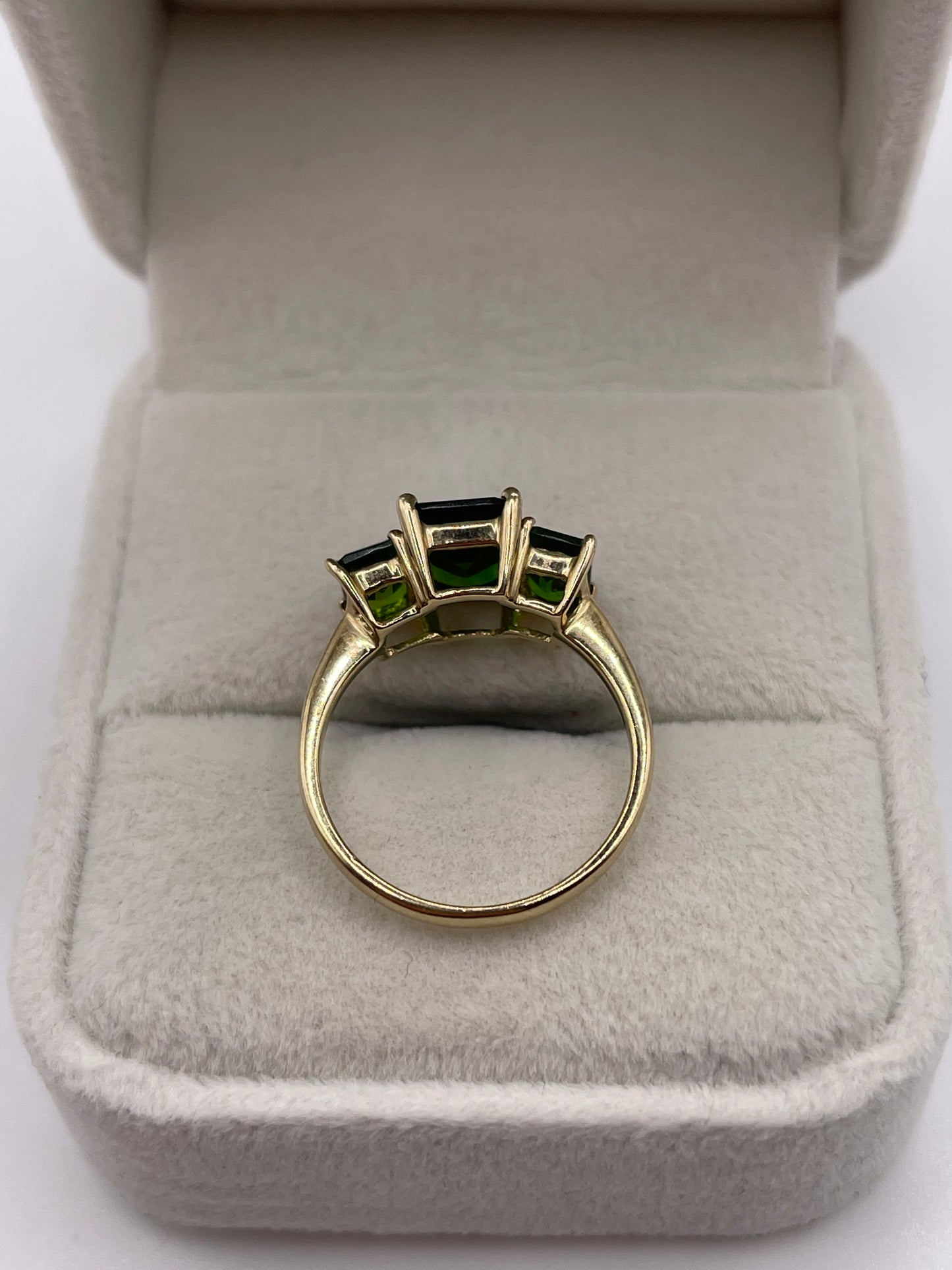 9ct gold diopside ring