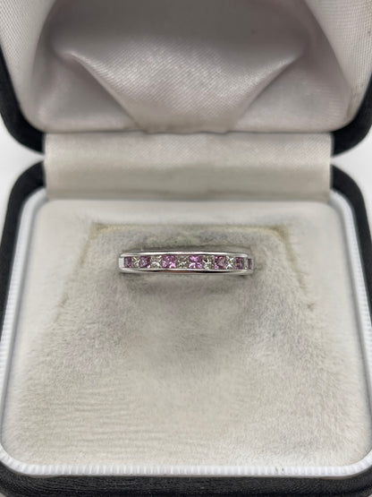 18ct white gold pink sapphire and diamond ring
