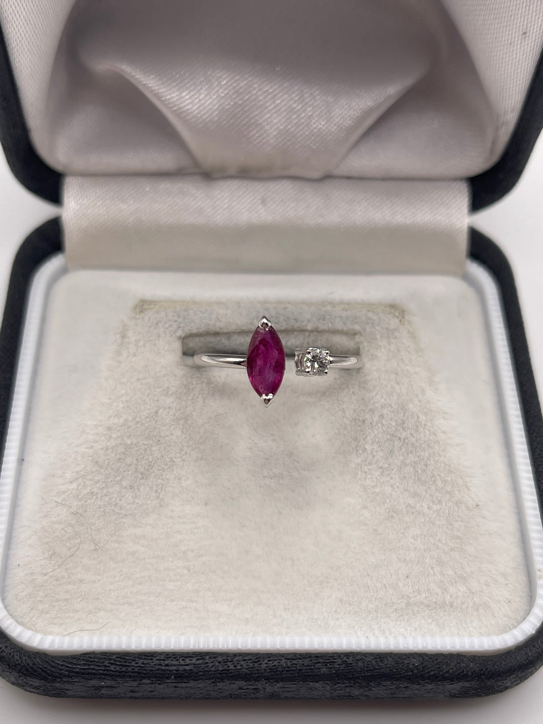 18ct white gold ruby and diamond ring