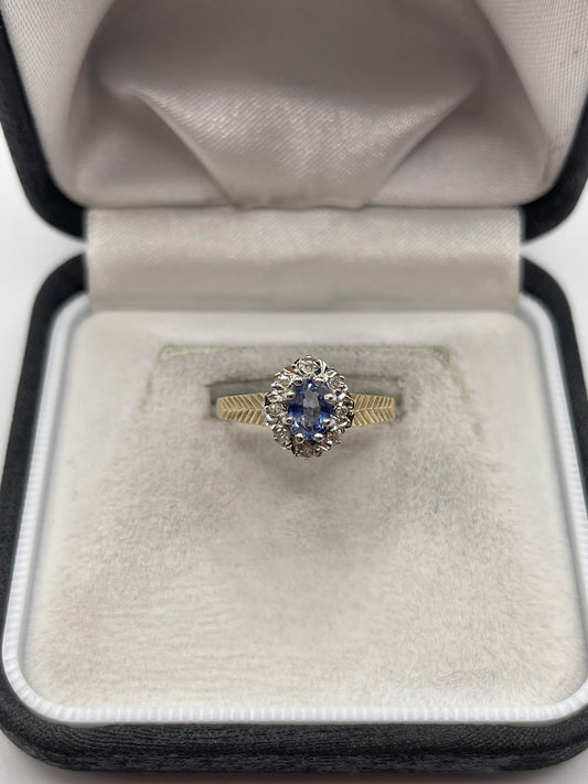 9ct gold sapphire and diamond ring