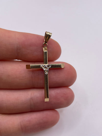 9ct gold cross pendant