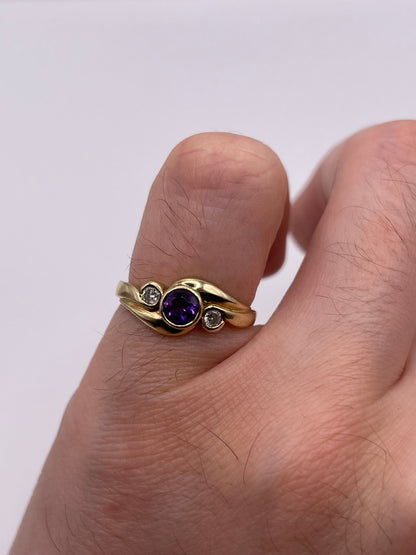 9ct gold amethyst and diamond ring