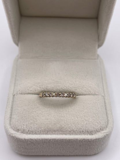 9ct gold diamond ring