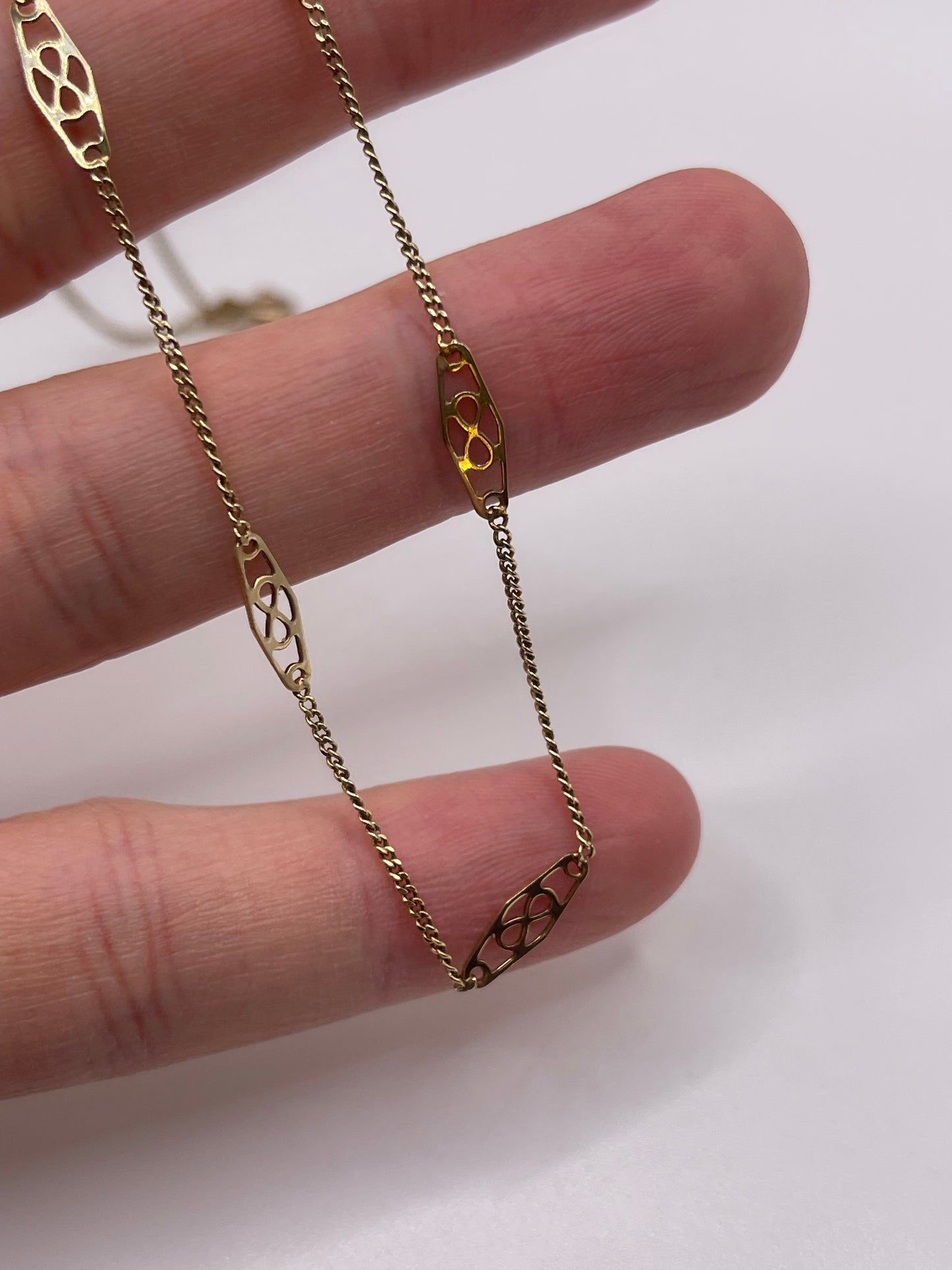 14ct gold necklace