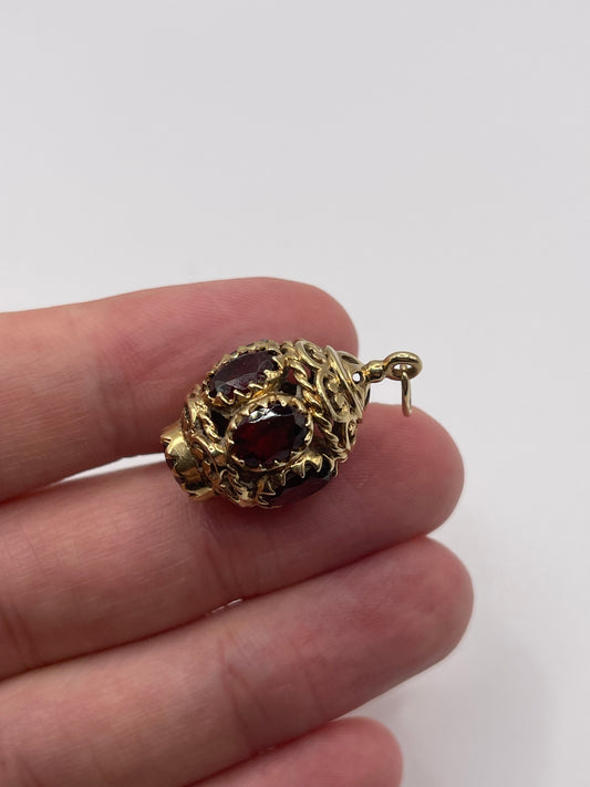 9ct gold garnet fob pendant