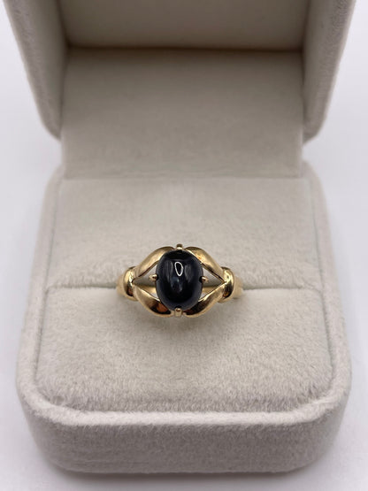 9ct gold star sapphire ring