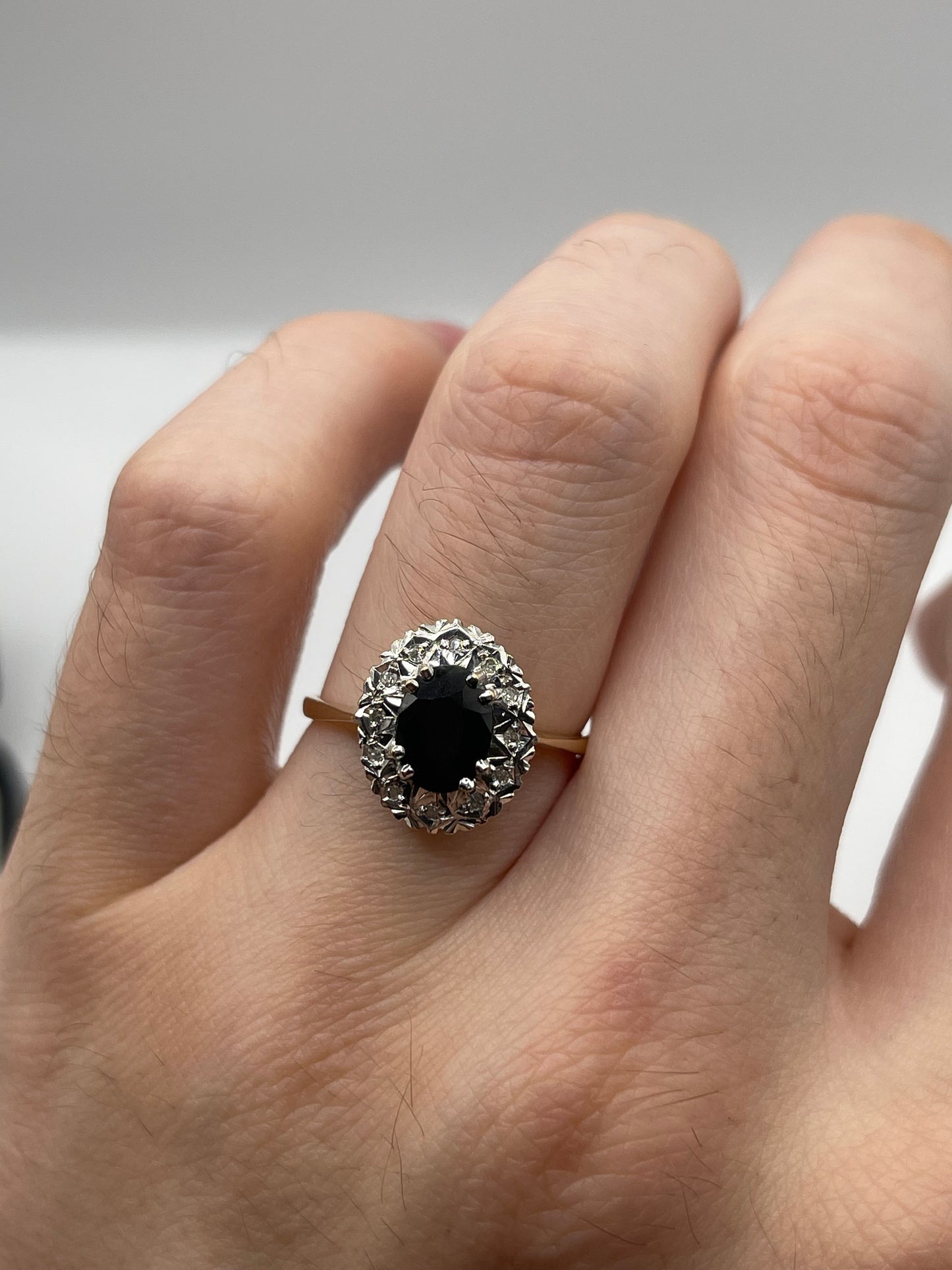 9ct gold sapphire and diamond ring