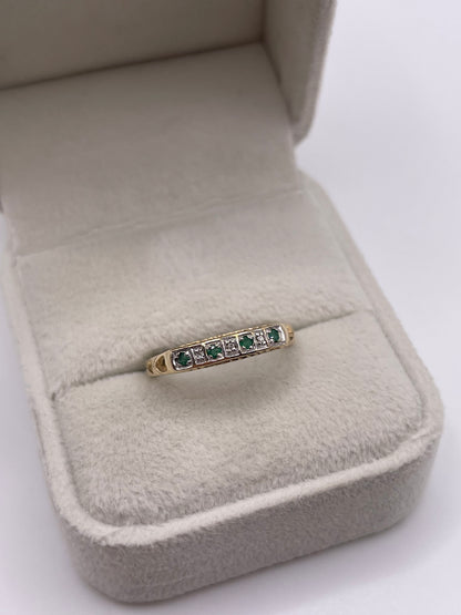 9ct gold emerald and diamond ring