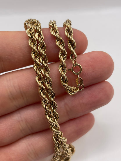 9ct gold chain 147