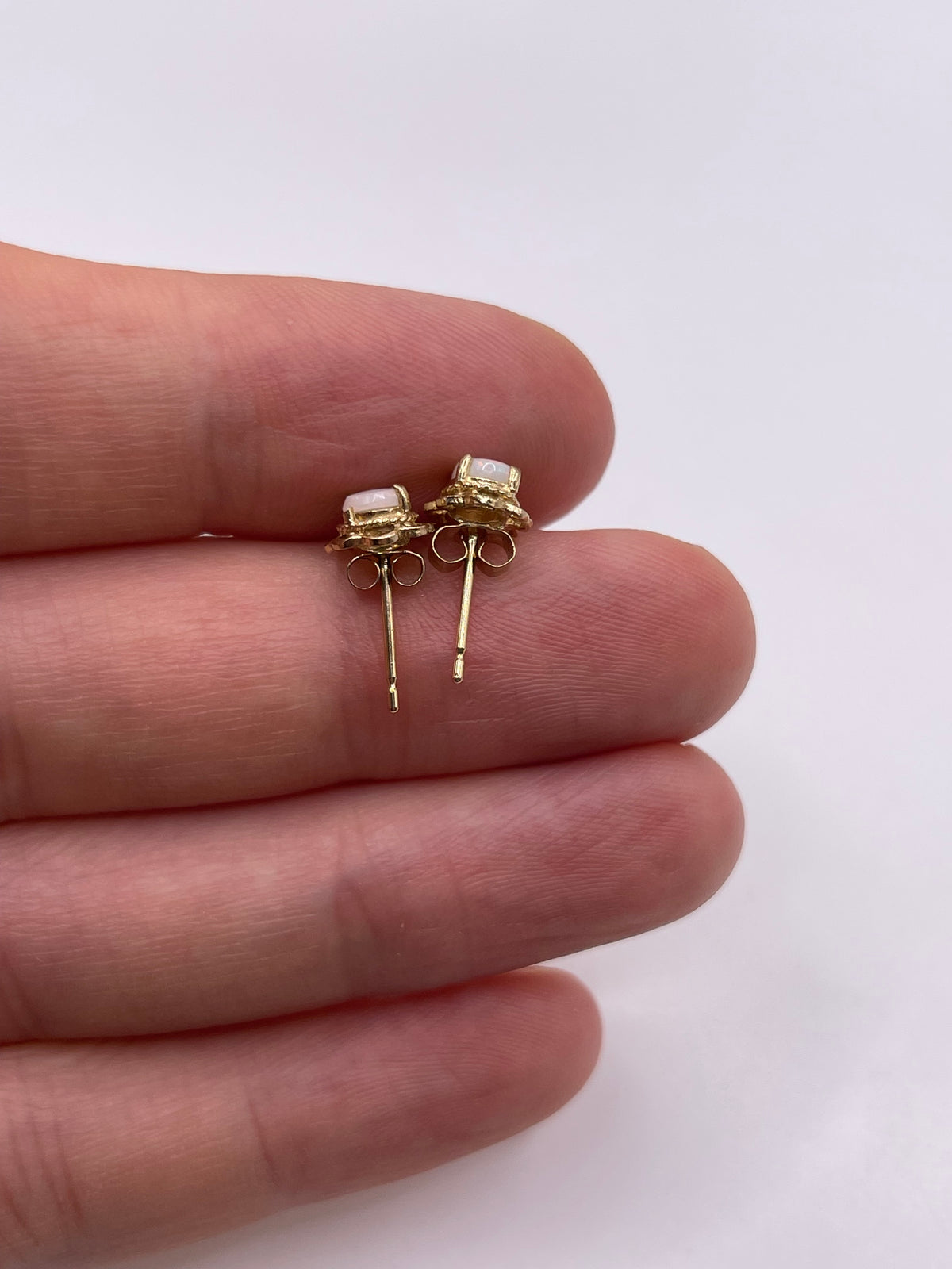 9ct gold opal earrings