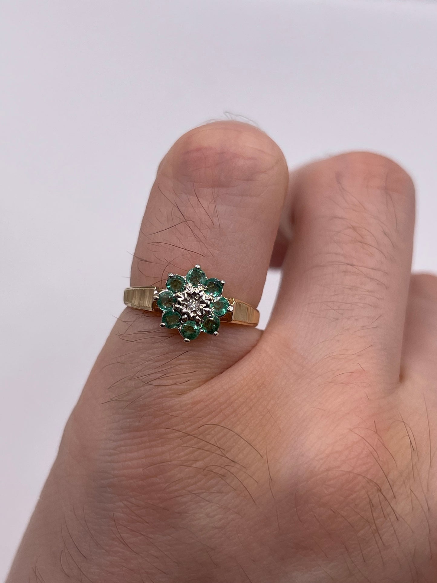9ct gold emerald and diamond ring