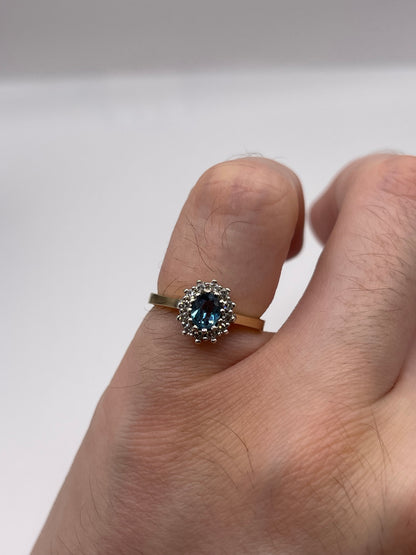 9ct gold topaz and diamond ring