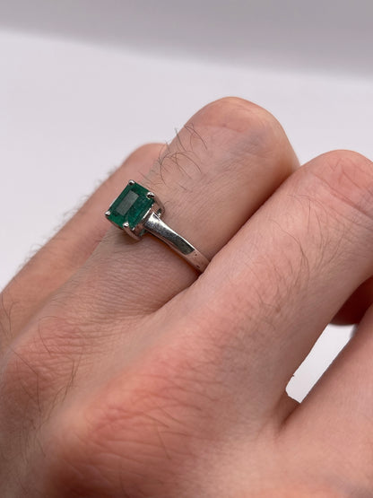 Silver emerald ring