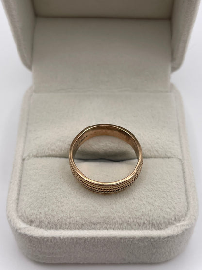 9ct rose gold patterned band