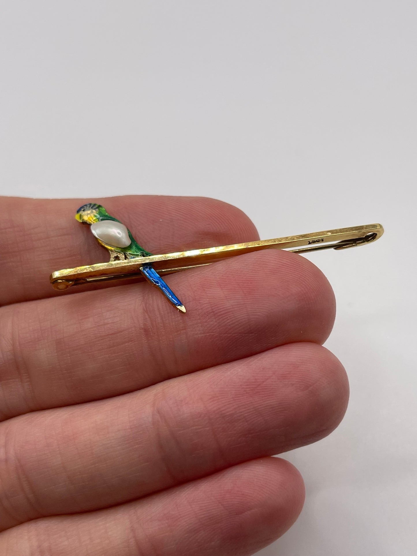 Antique 15ct gold pearl and enamel parrot brooch