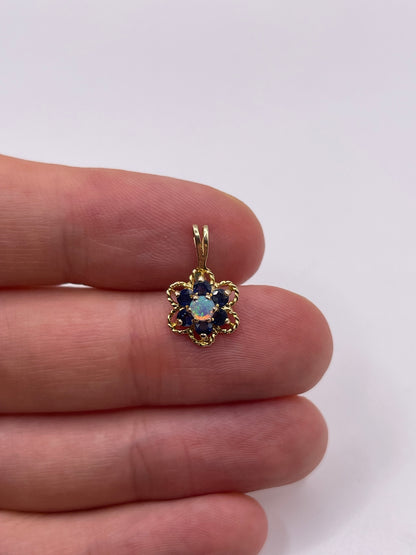 9ct gold opal and sapphire pendant