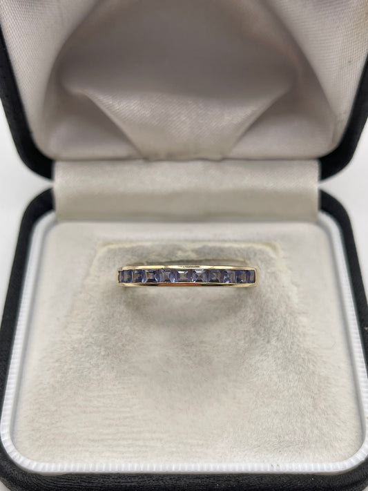 9ct gold tanzanite ring