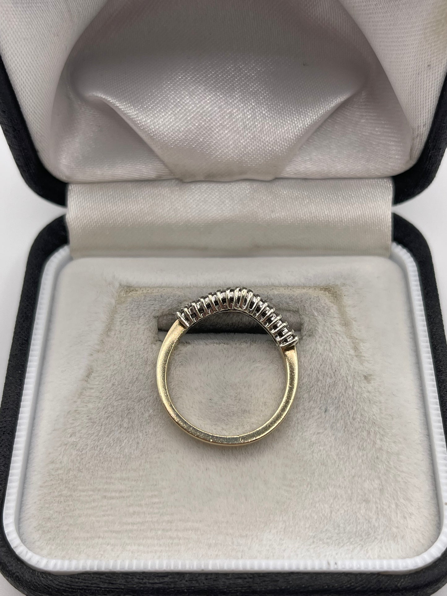 9ct gold diamond wishbone ring