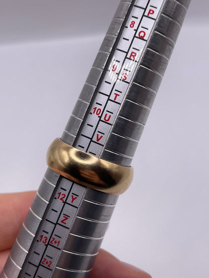 Heavy 9ct gold band