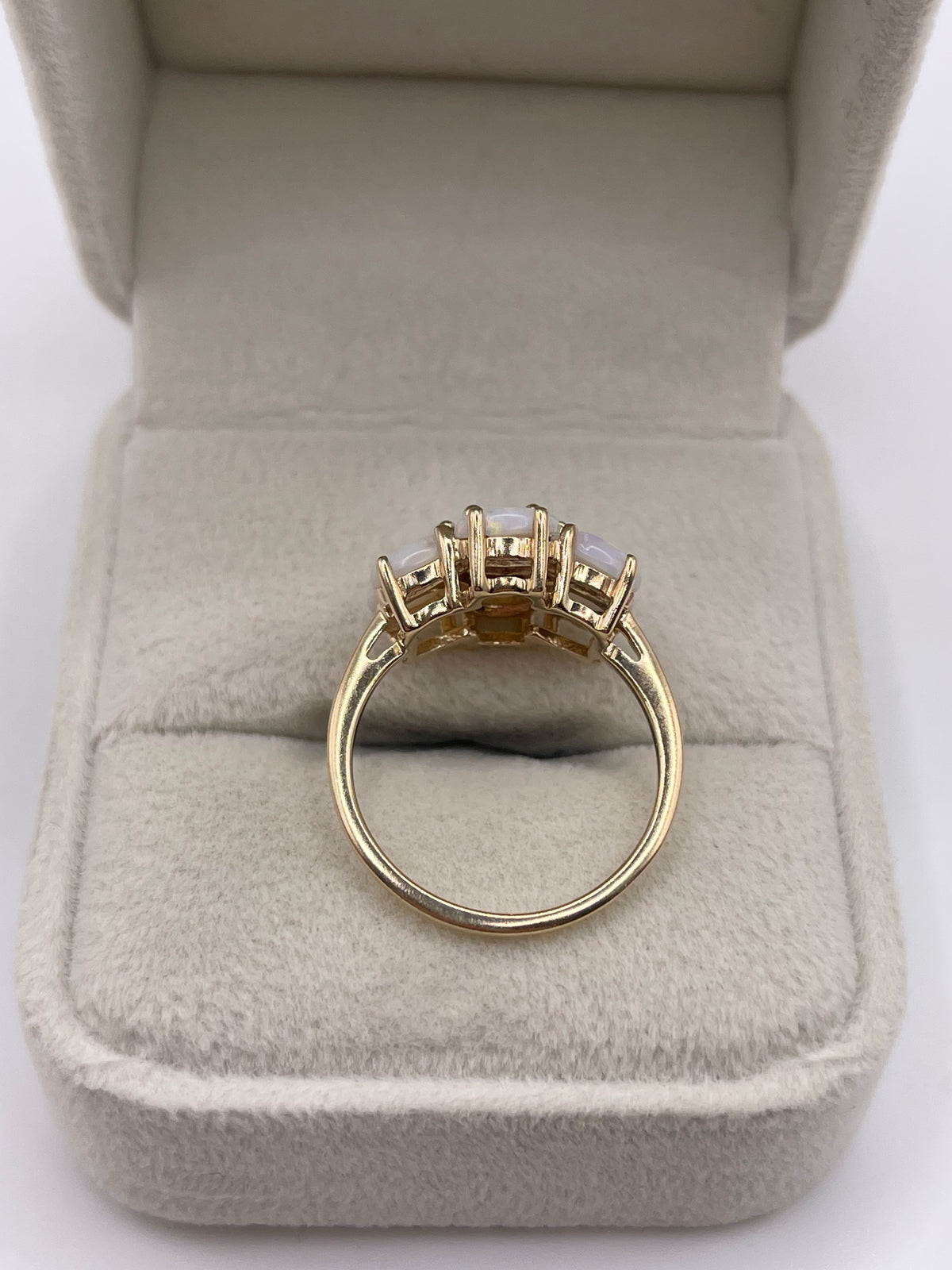 9ct gold opal cluster ring