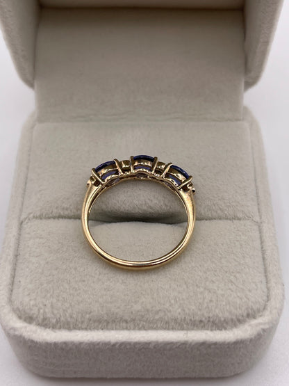 9ct gold tanzanite and diamond ring