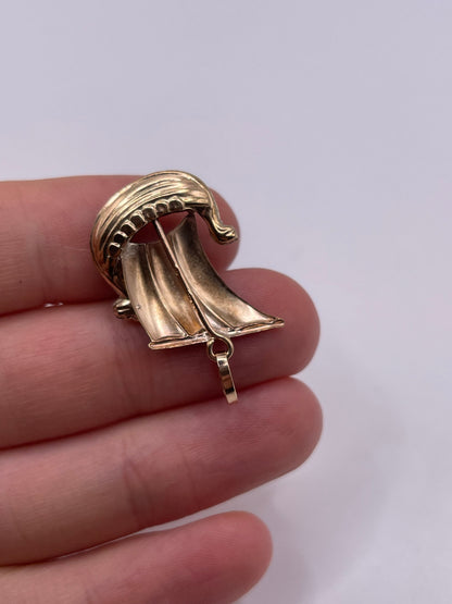 9ct gold ship charm
