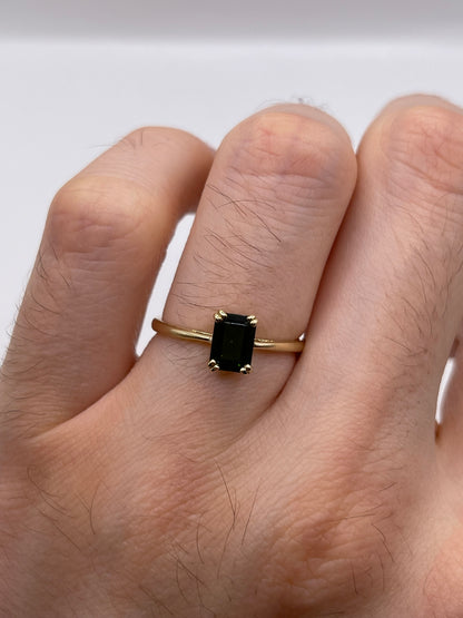 9ct gold diopside ring
