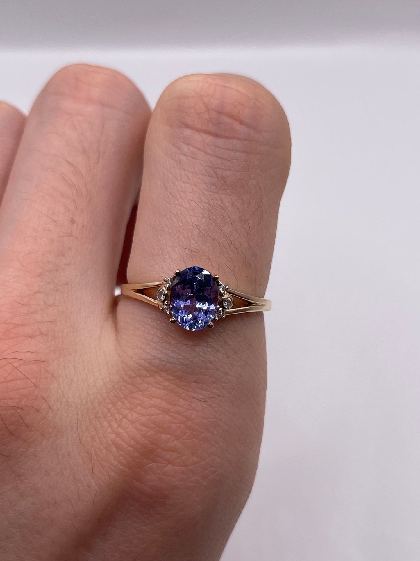 9ct gold tanzanite and zircon ring