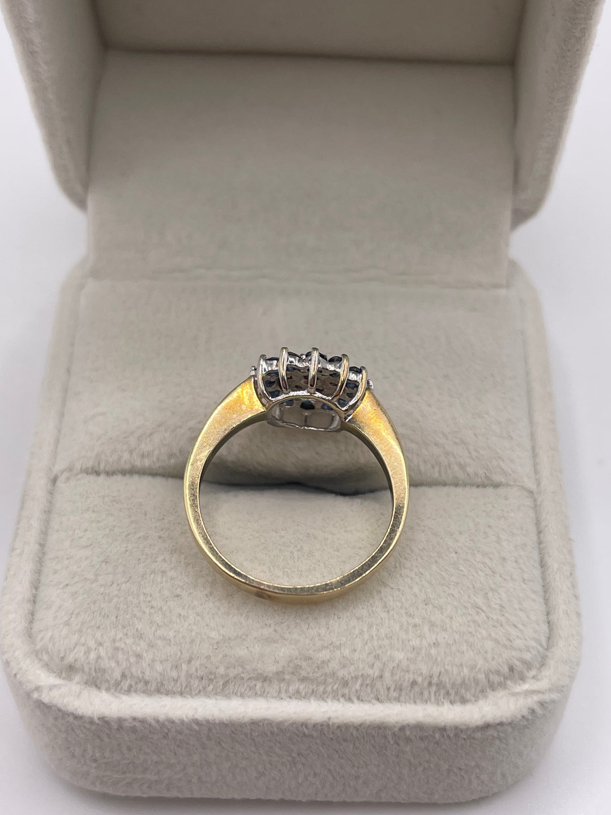9ct gold sapphire and diamond cluster ring