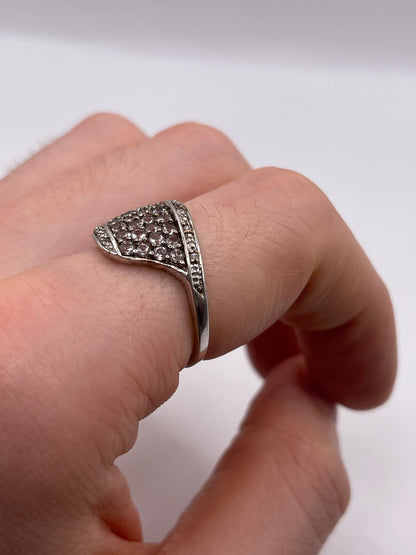 Silver gemstone ring