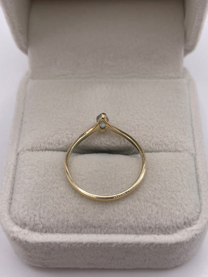 9ct gold topaz wishbone ring