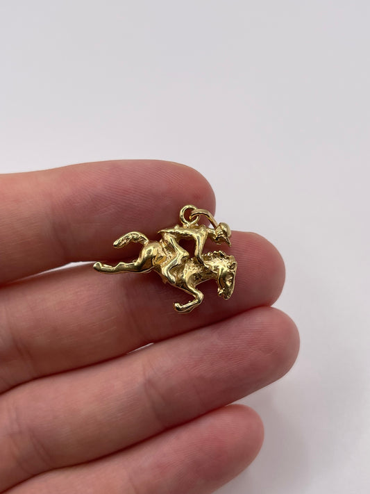 9ct gold horse and jockey charm