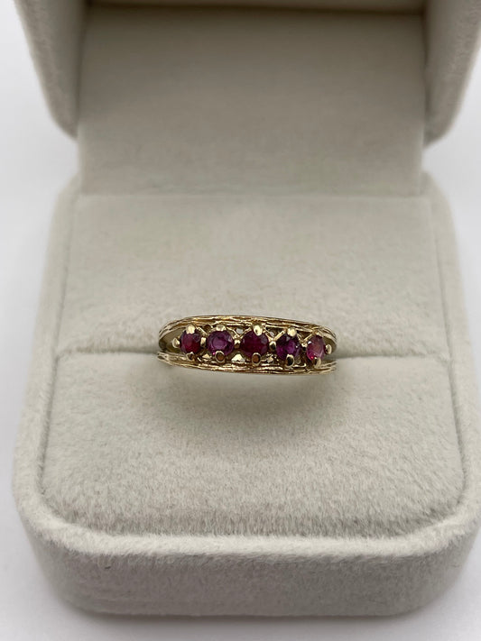 9ct gold ruby ring