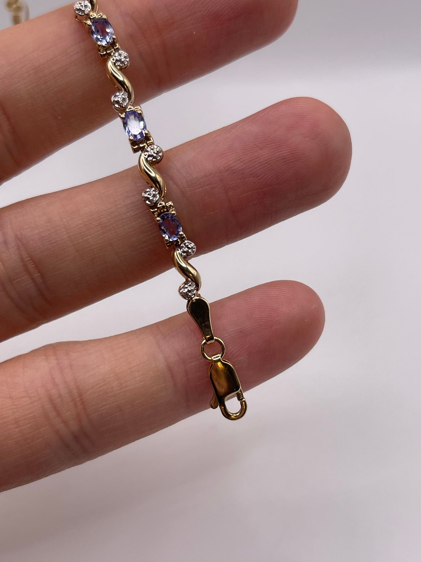 9ct gold tanzanite and diamond bracelet