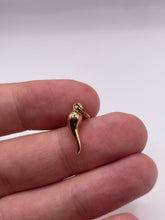 Load image into Gallery viewer, 9ct gold horn of plenty charm
