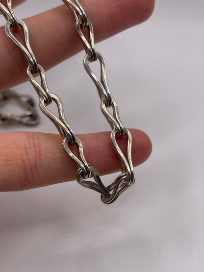 Gucci silver chain