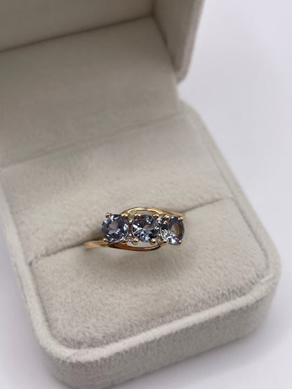 9ct gold tanzanite ring