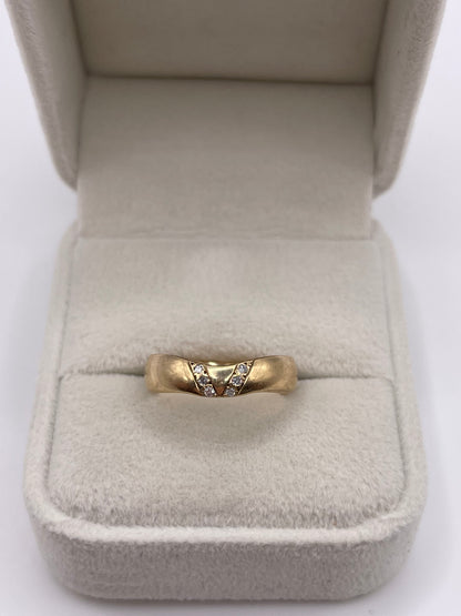 9ct gold diamond band