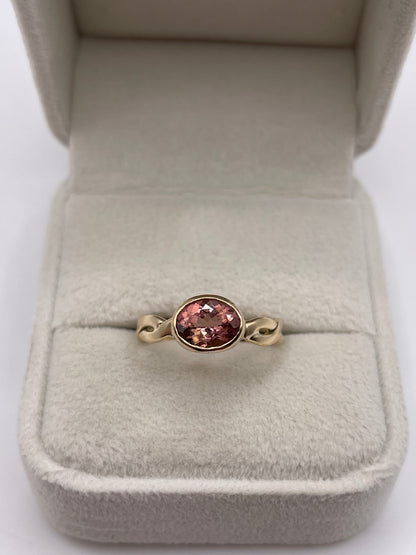 9ct gold tourmaline ring