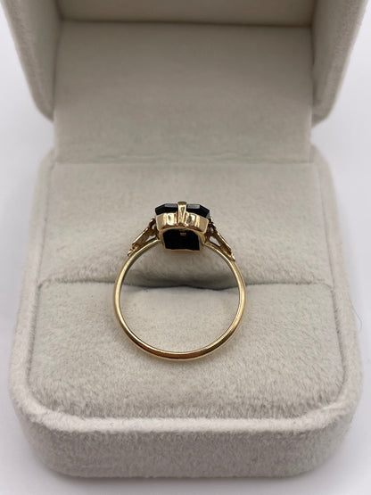 9ct gold onyx initial ring