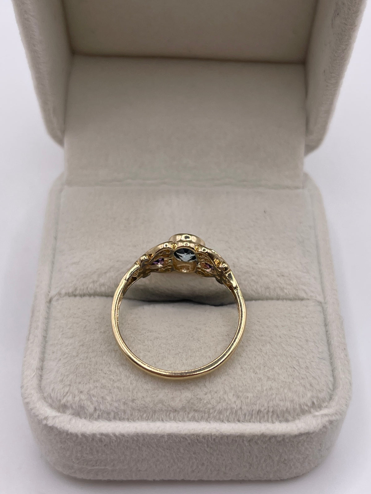 9ct gold topaz and amethyst ring