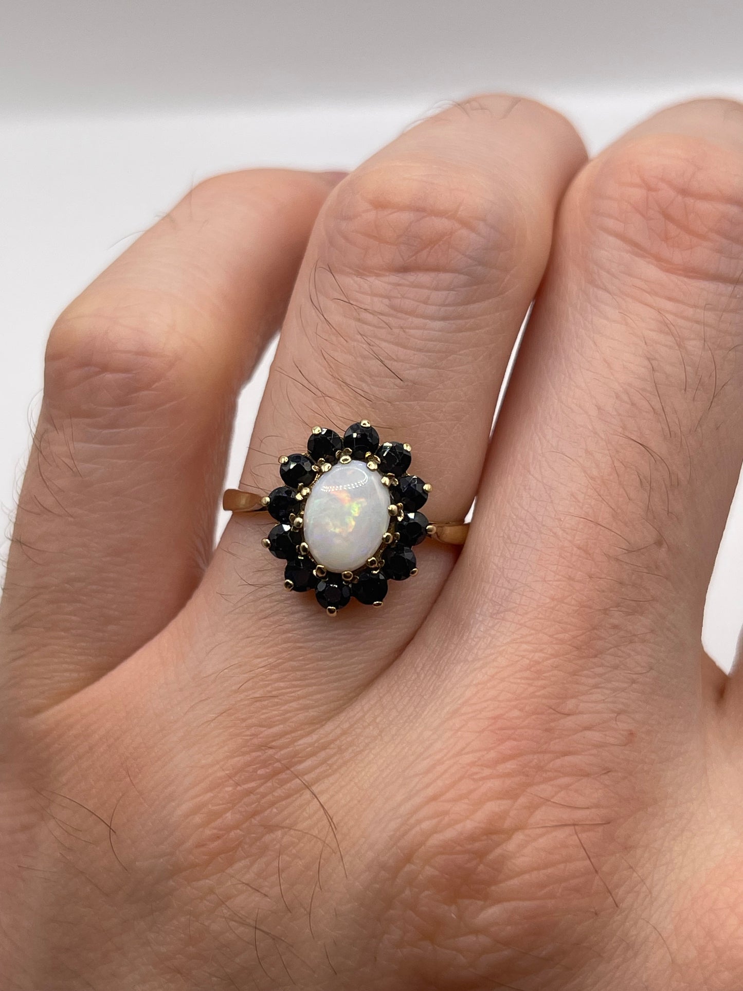 9ct gold opal and sapphire ring