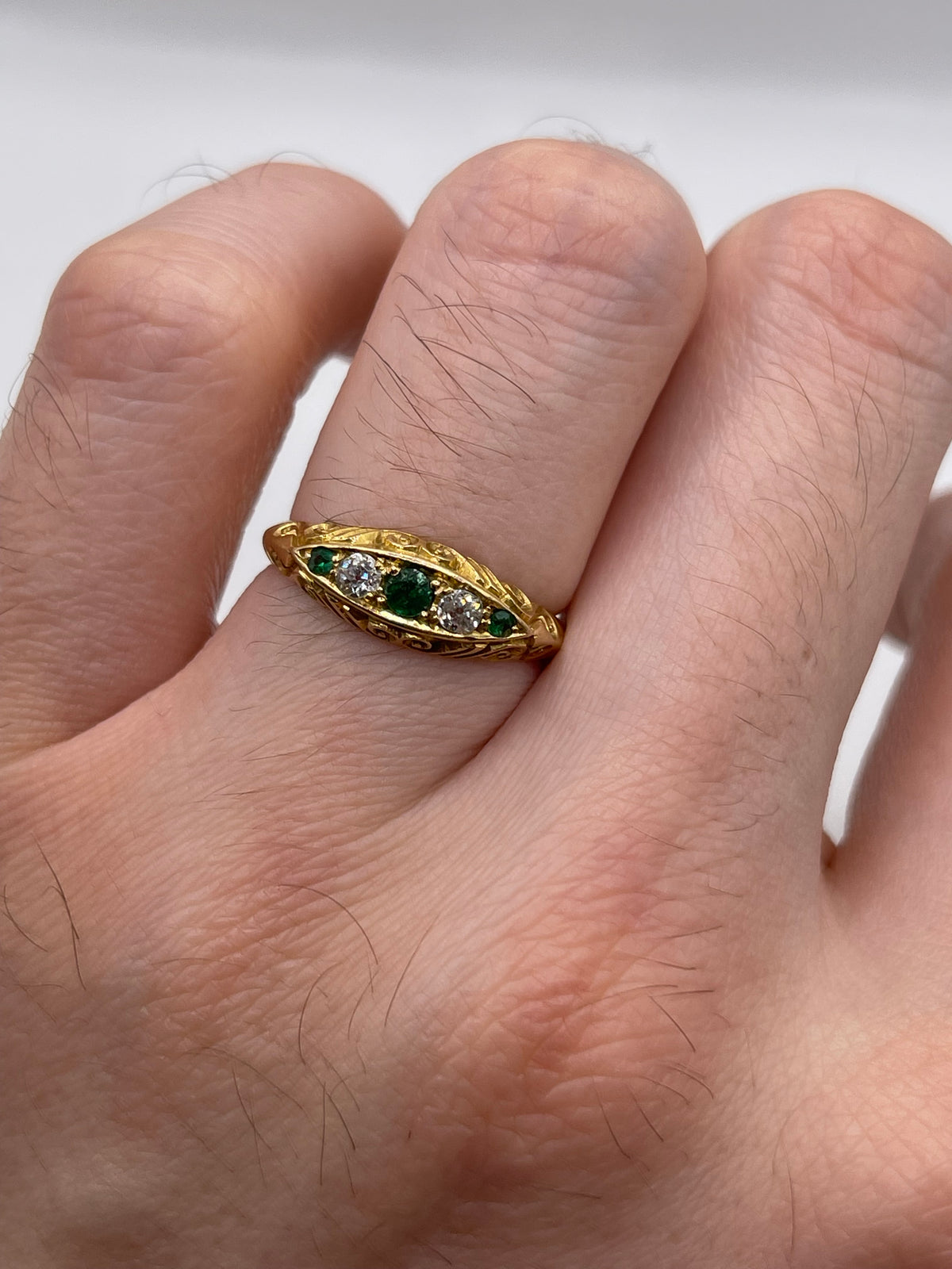Antique 18ct gold emerald and diamond ring