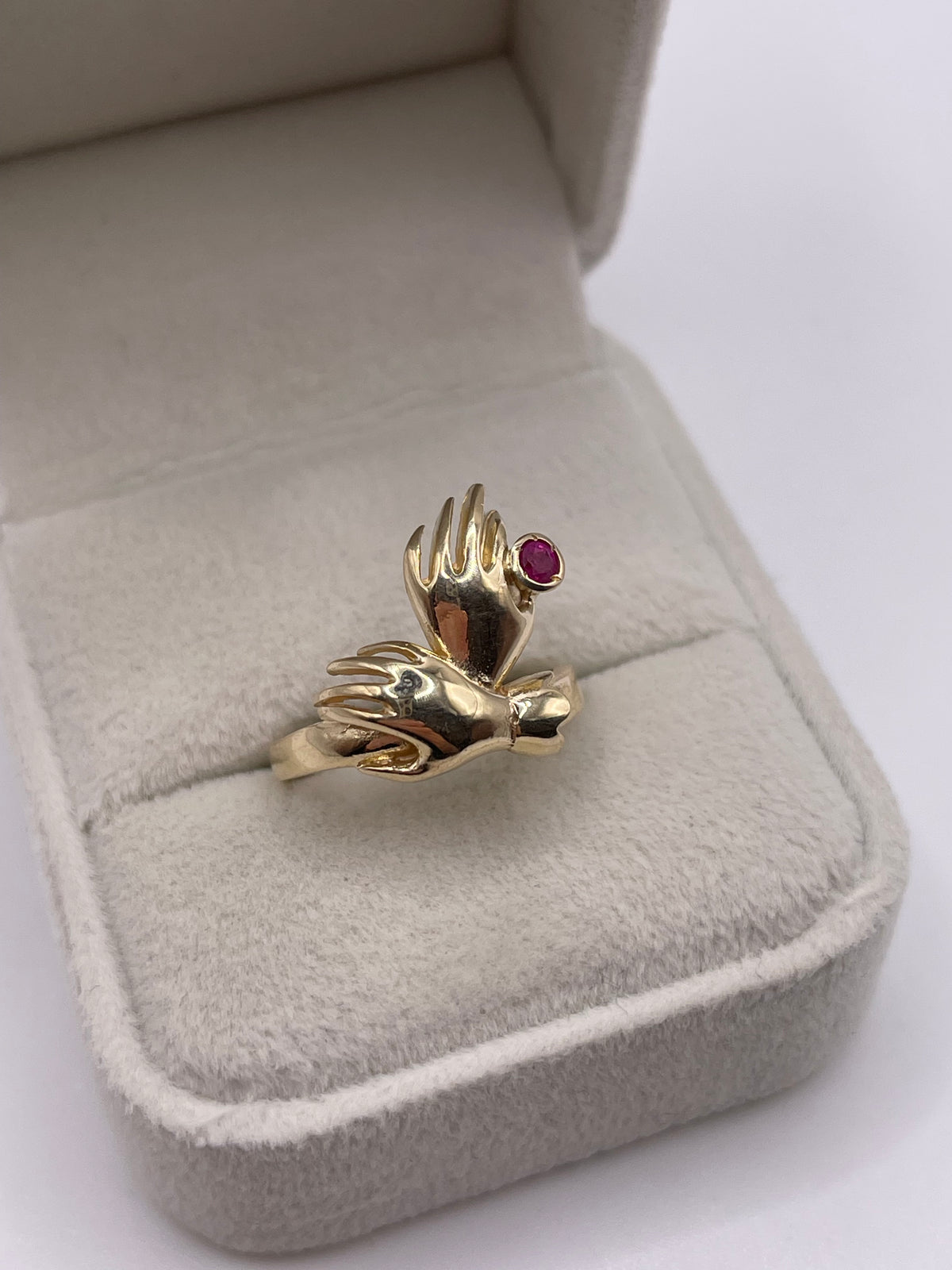 9ct gold ruby double hand ring